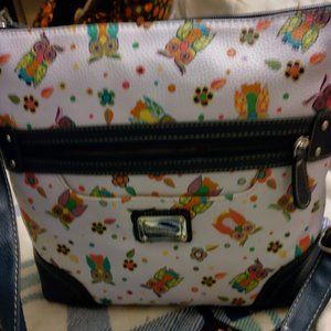 NWT Stone Mountain Painted Owl Super sized Cross Body Bag